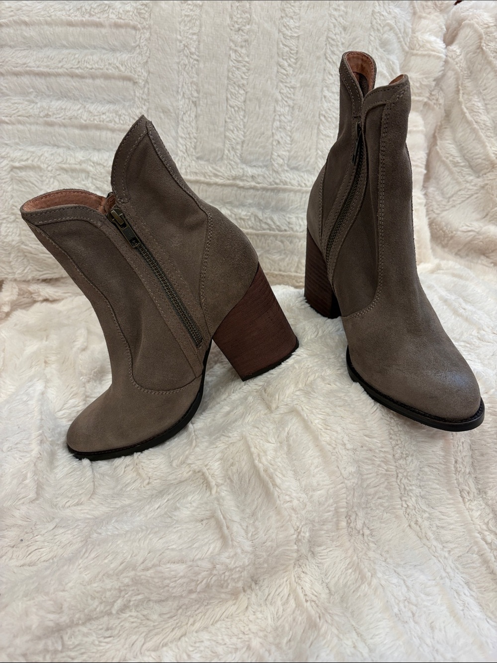 Women's Taupe Block Heel Ankle Boots Block Heel Zippers On Both Sides